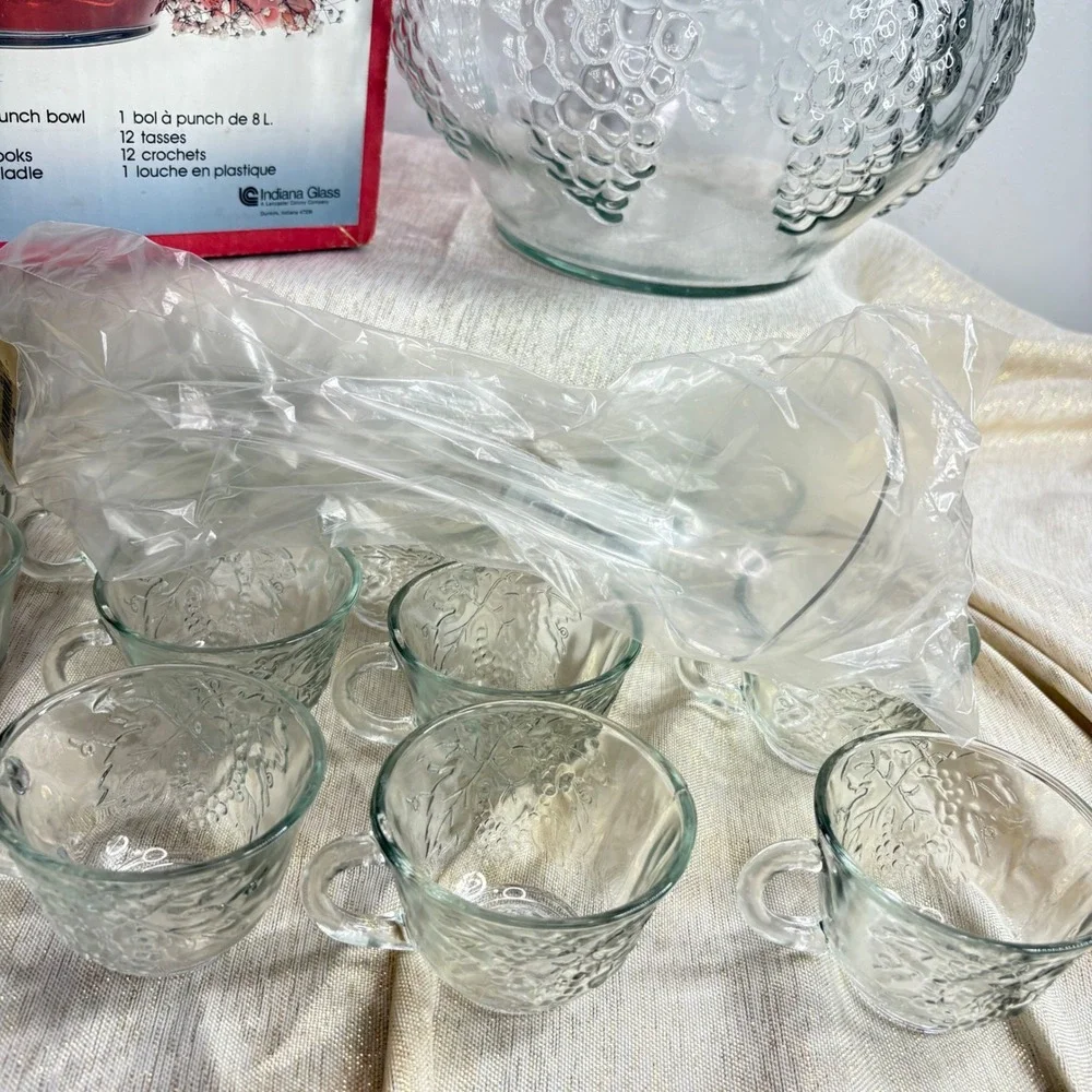 Indiana Glass Punch Bowl Set 26 Piece Grape Embossed Crystal Glass Cups Ladle